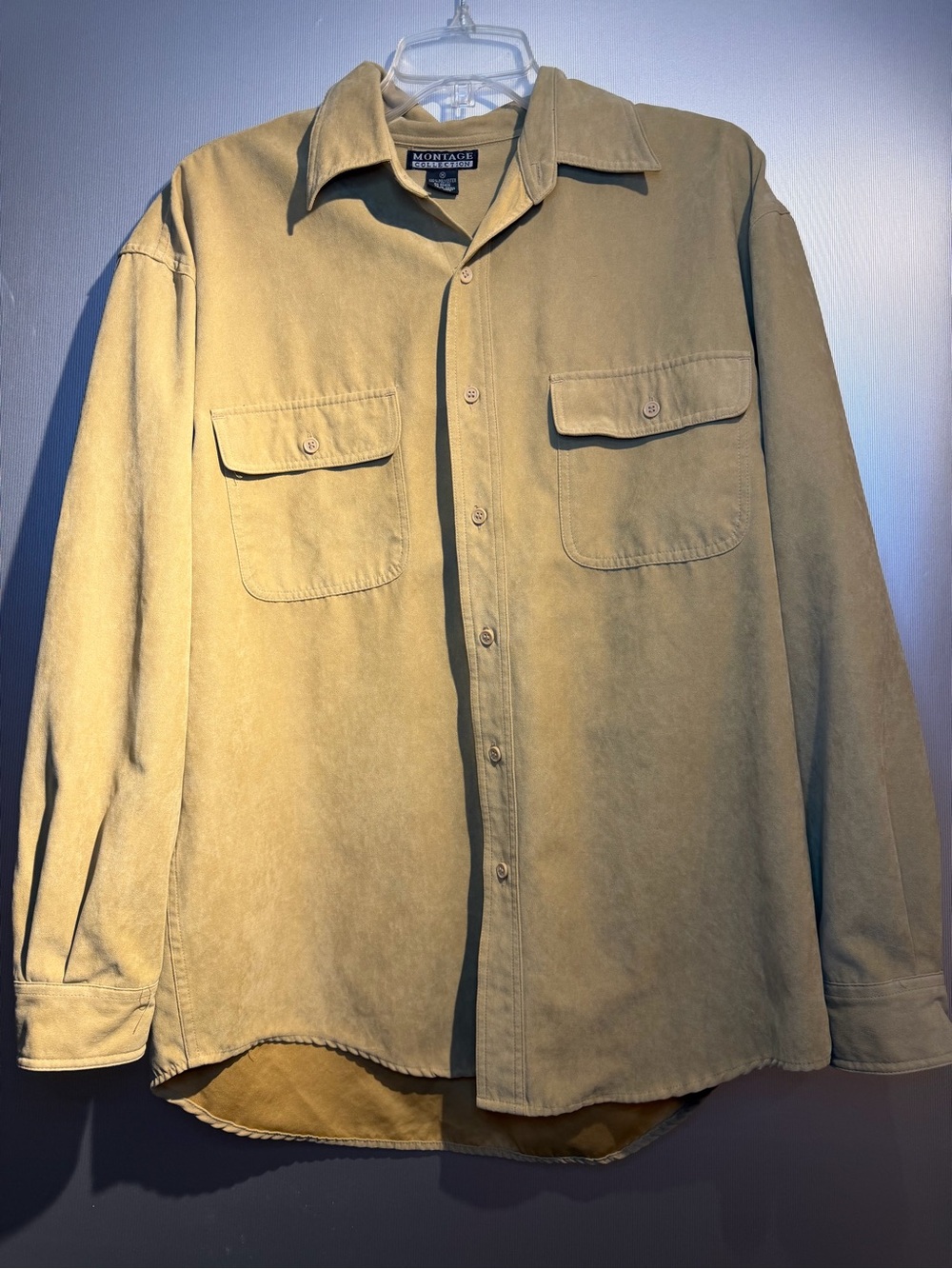 Vintage Montage Collection Men’s Button Up shirt Tan Beige 2 Pockets Size Medium